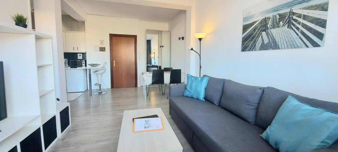 Apartment With Sea View 贝纳尔马德纳 外观 照片
